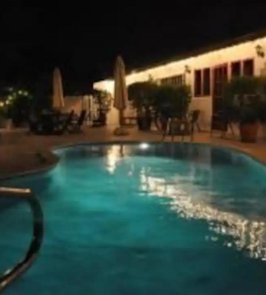 Harmony Hotel Hostel Aruba Tanki Leendert Exterior photo